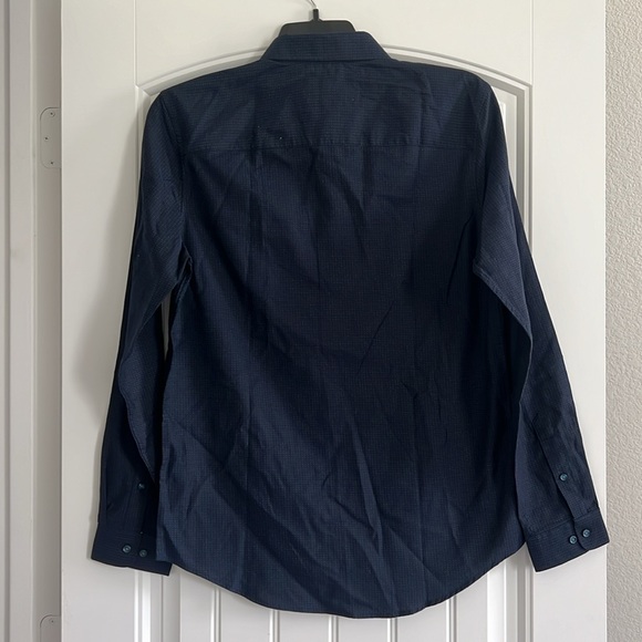 NWT next Regular Fit Men’s Dress Shirt, Navy Size M New w/Tag Retail £32 - Picture 3 of 9